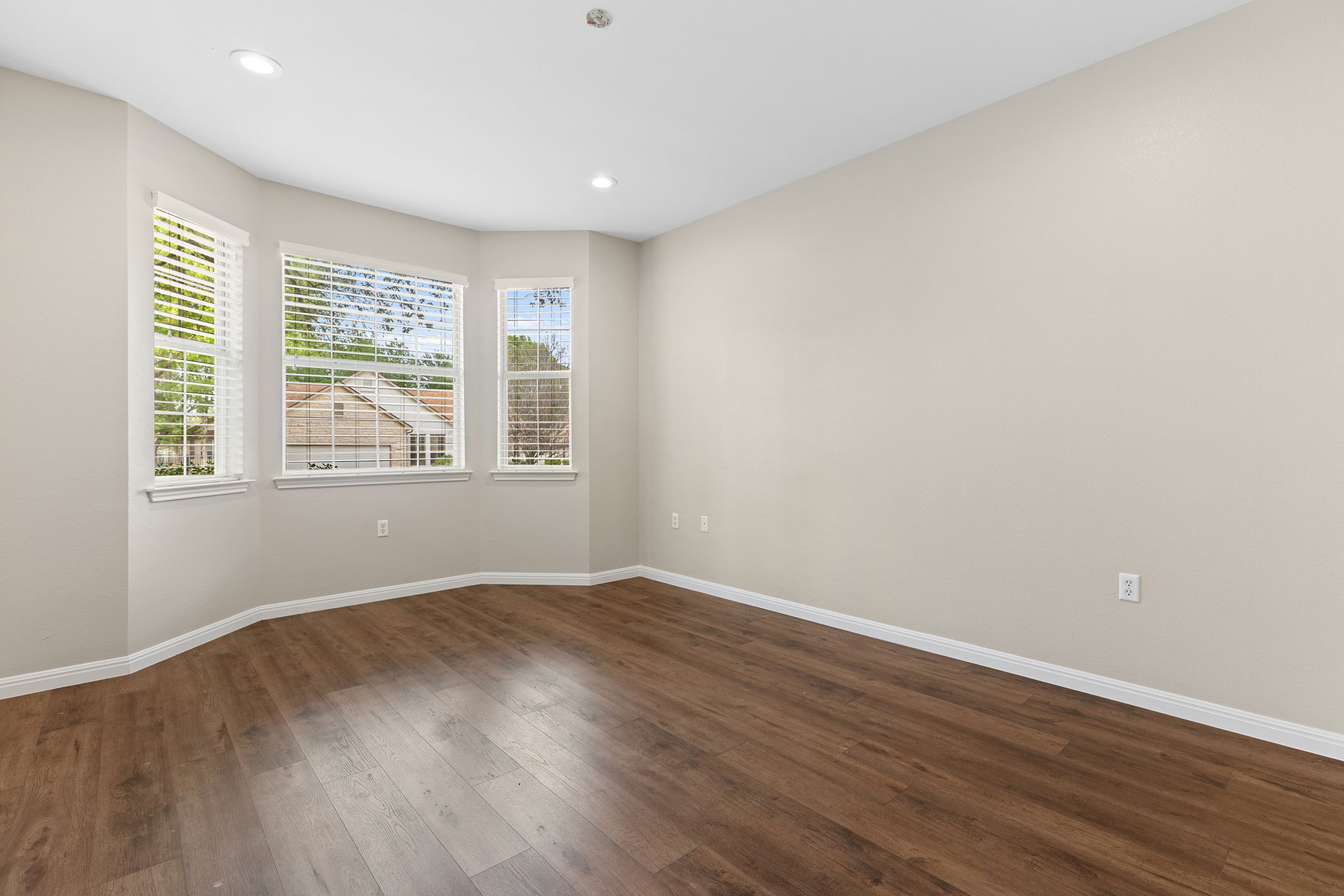 120 Ruellia Drive Georgetown, TX 78633 - Photo 11 of 39 Bedroom 2