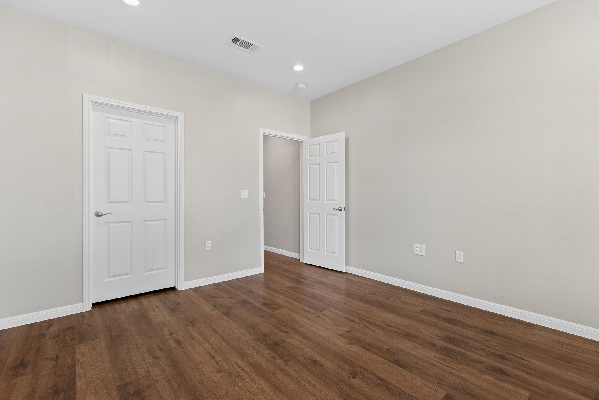 120 Ruellia Drive Georgetown, TX 78633 - Photo 12 of 39 Bedroom 2
