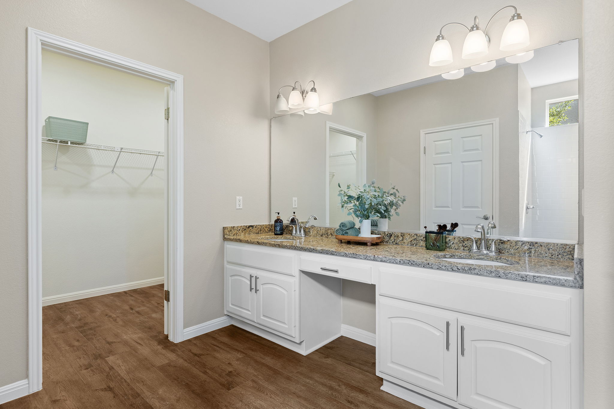 120 Ruellia Drive Georgetown, TX 78633 - Photo 24 of 39 Primary bathroom, dual vanities.