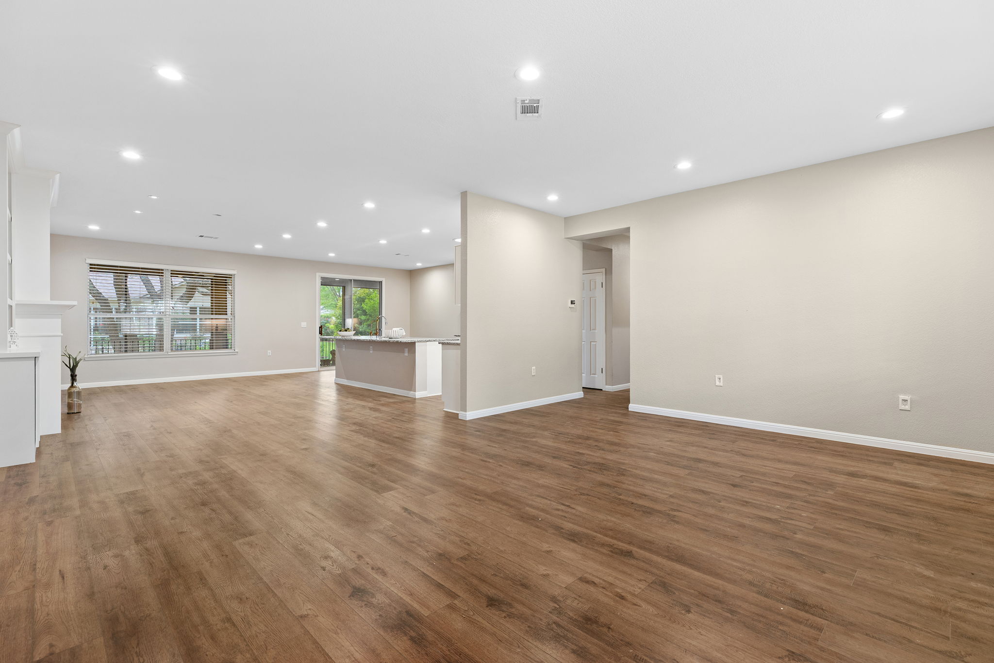 120 Ruellia Drive Georgetown, TX 78633 - Photo 25 of 39 Space for formal sitting area or dining.