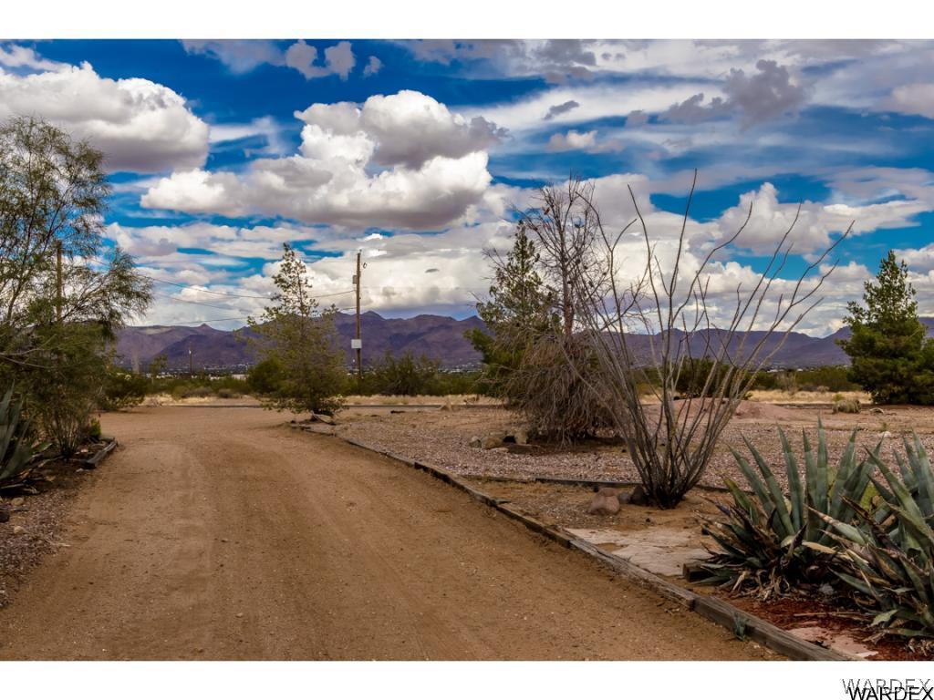 529 South Verde Road Golden Valley, AZ 86413 - Photo 26 of 33 Gallery Image 26