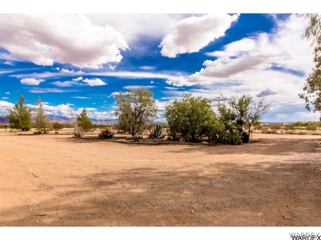 529 South Verde Road Golden Valley, AZ 86413 - Photo 27 of 33 Gallery Image 27