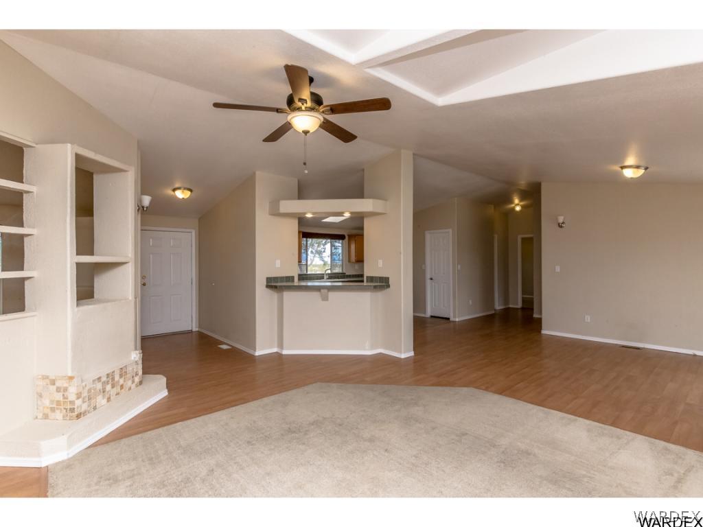 529 South Verde Road Golden Valley, AZ 86413 - Photo 3 of 33 Gallery Image 3