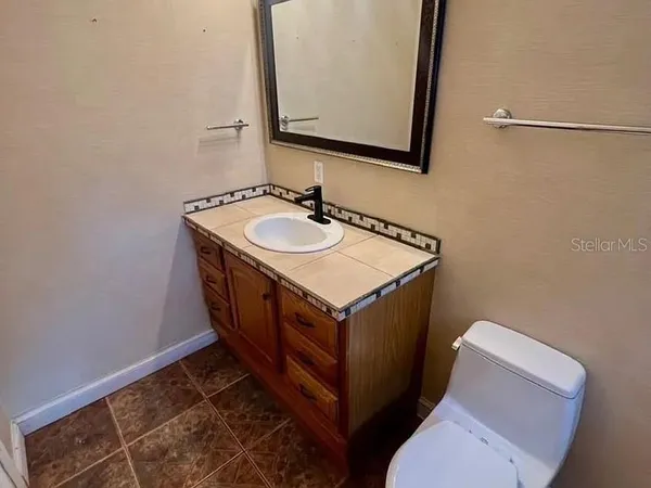 $4,500 | 3522 West Price Avenue, Tampa, FL 33611