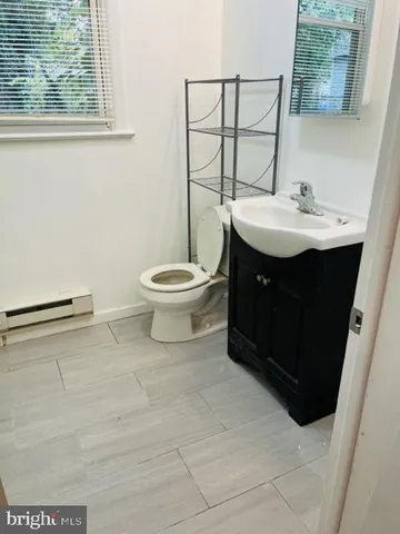 $1,250 | 919 Avenue Of The States, Unit 2D, Chester, PA 19013