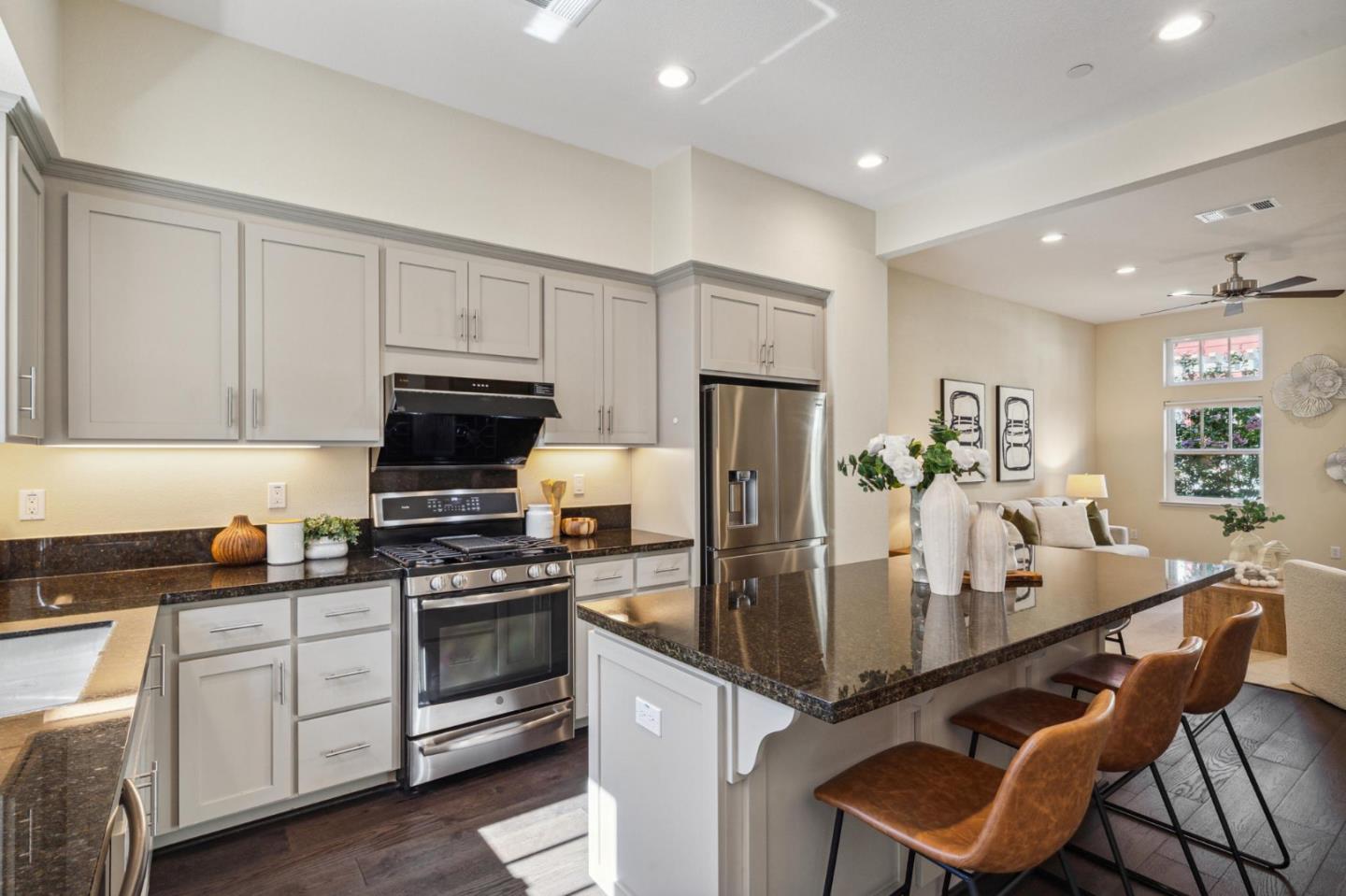 1913 Stella Street Mountain View, CA 94043 - Photo 9 of 45