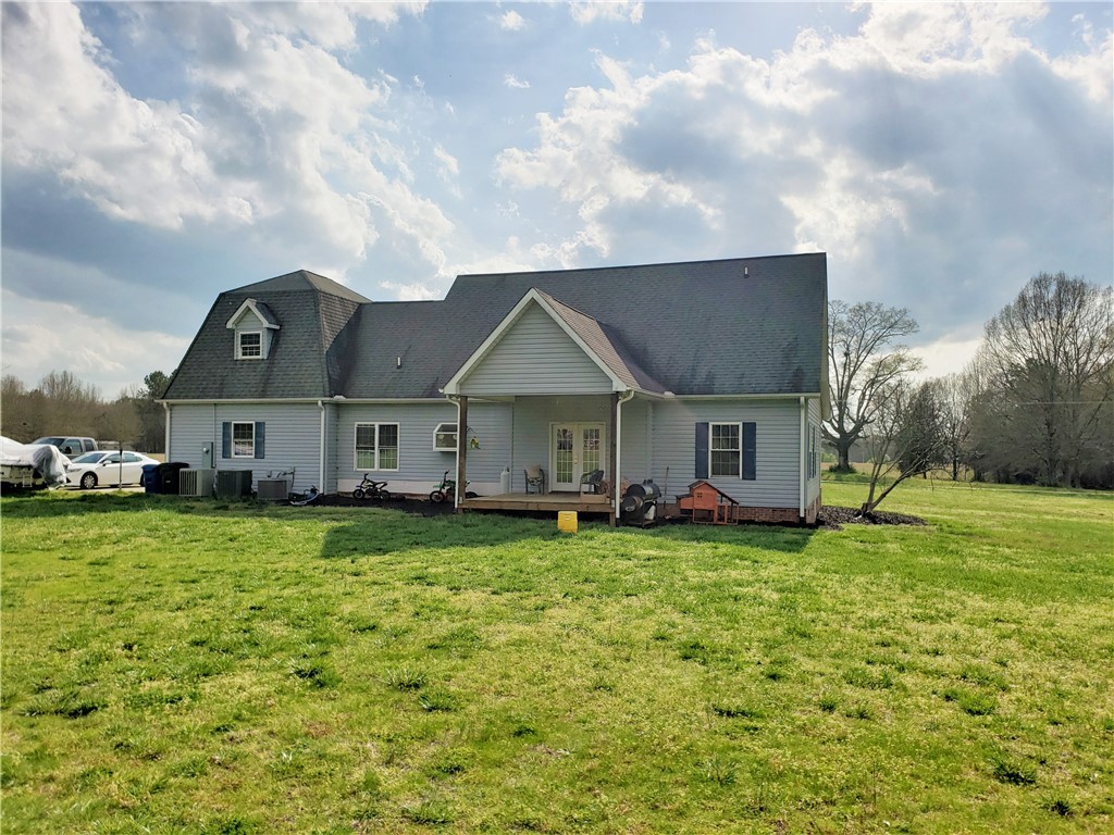 1723 Flat Rock Road Starr, SC 29684 - Photo 9 of 29