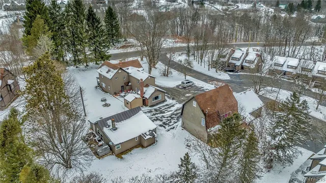 $845,000 | 6979 Highway 242, Ellicottville, NY 14731