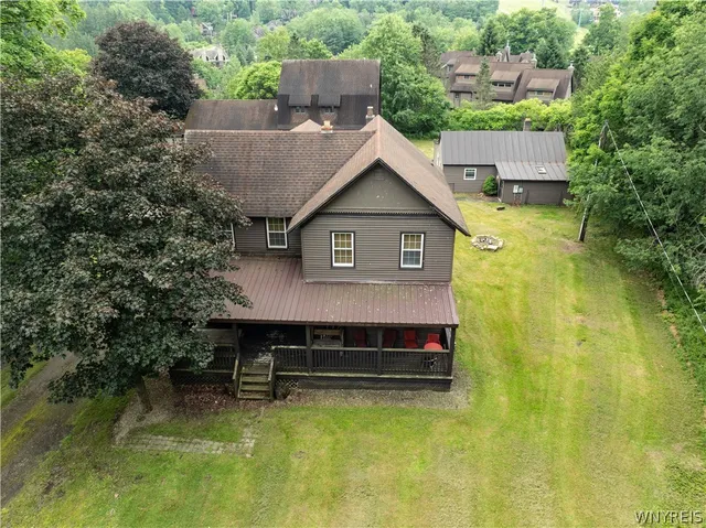 $845,000 | 6979 Highway 242, Ellicottville, NY 14731
