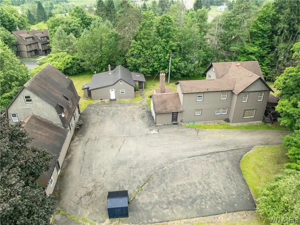 $845,000 | 6979 Highway 242, Ellicottville, NY 14731
