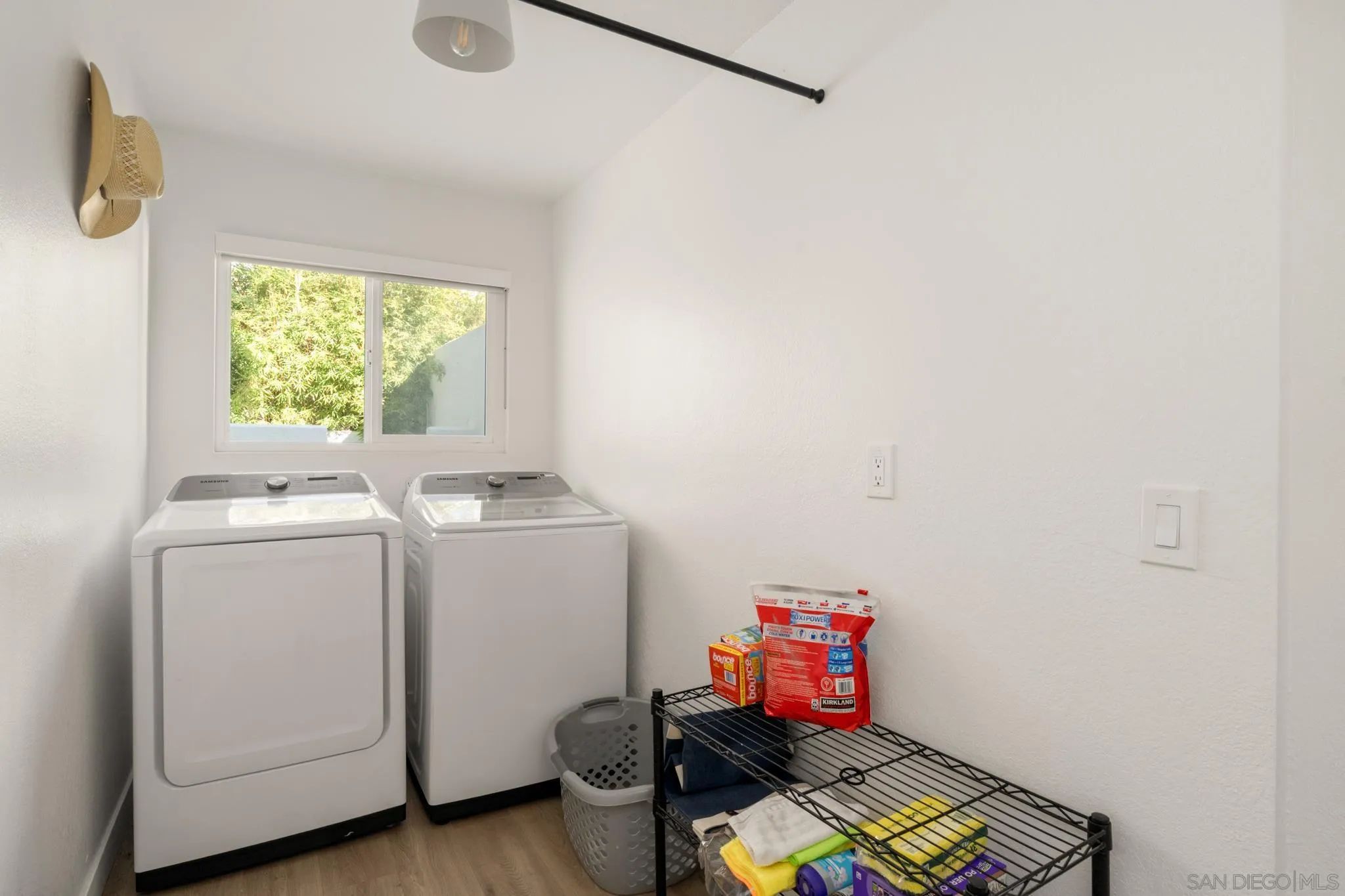 2927 Levante Street Carlsbad, CA 92009 - Photo 11 of 36