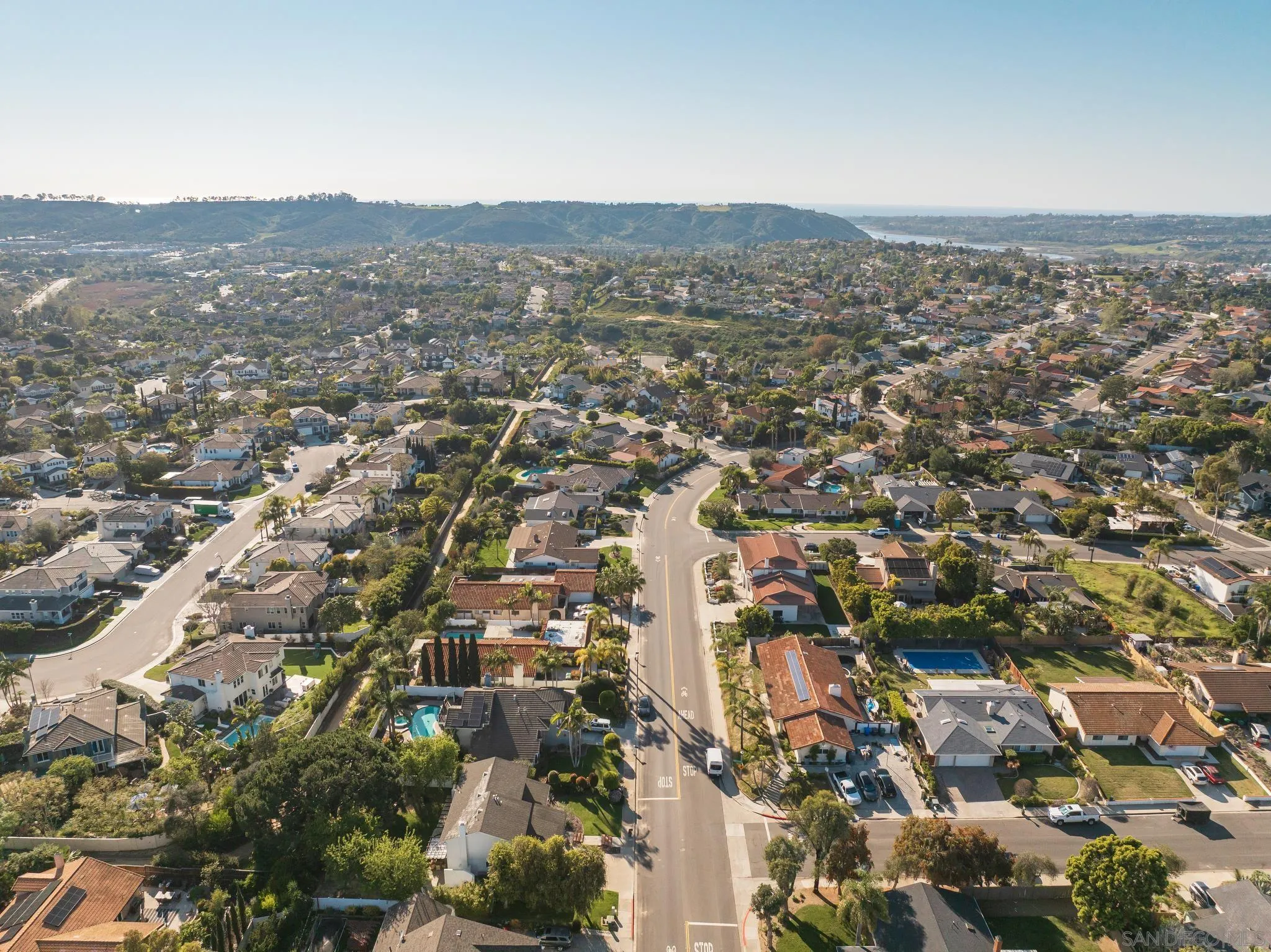 2927 Levante Street Carlsbad, CA 92009 - Photo 32 of 36