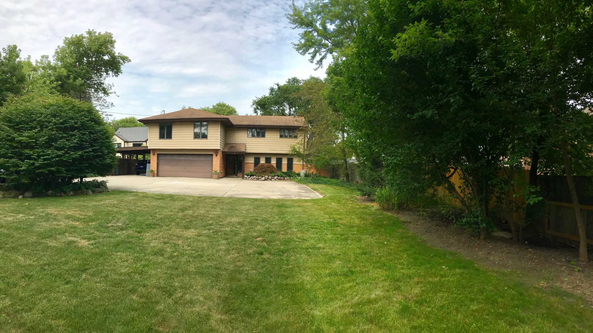 1620 Pfingsten Road Northbrook, IL 60062 - Photo 2 of 28
