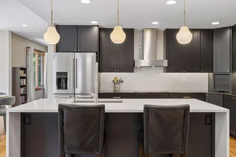 $924,900 | 4901 Birchwood Lane, Minnetonka, MN 55343