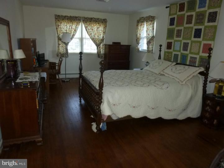 28 Pine Valley Road Doylestown, PA 18901 - Photo 10 of 12 Bedroom - Main