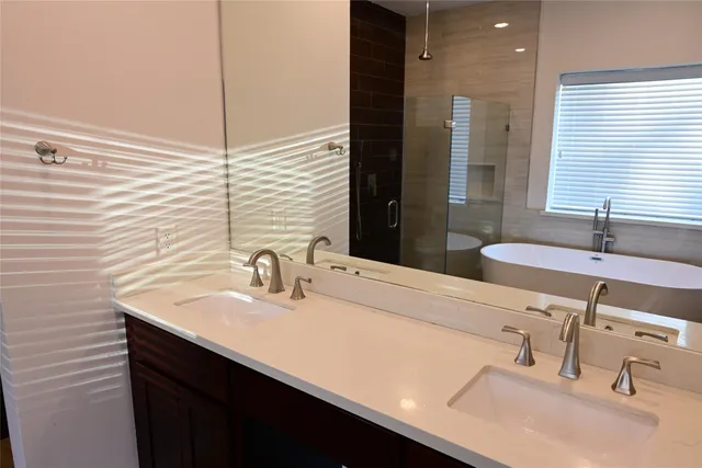 $2,800 | 2339 Bent River Drive, Sugar Land, TX 77479