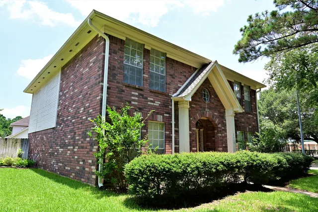 $2,800 | 2339 Bent River Drive, Sugar Land, TX 77479