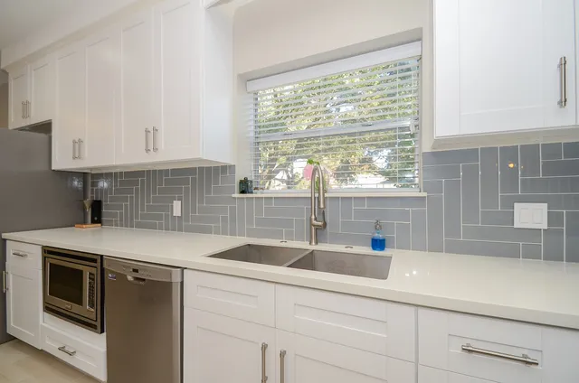 $2,800 | 2339 Bent River Drive, Sugar Land, TX 77479