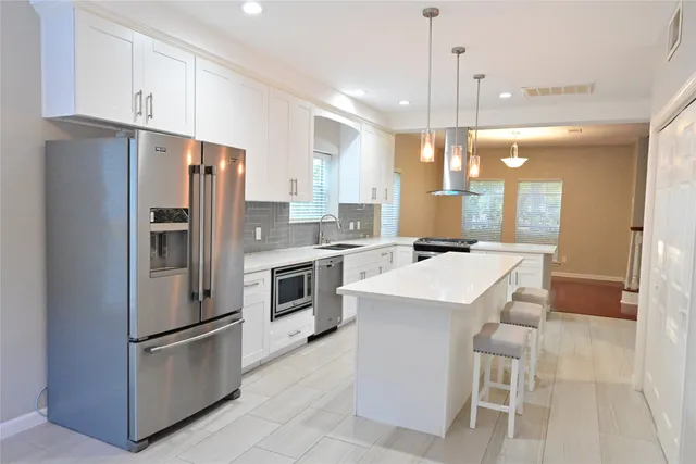 $2,800 | 2339 Bent River Drive, Sugar Land, TX 77479