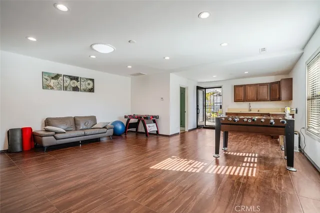 $2,995,000 | 1544 Ard Eevin Avenue, Glendale, CA 91202