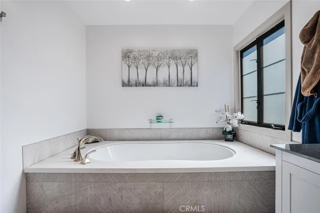 $2,995,000 | 1544 Ard Eevin Avenue, Glendale, CA 91202