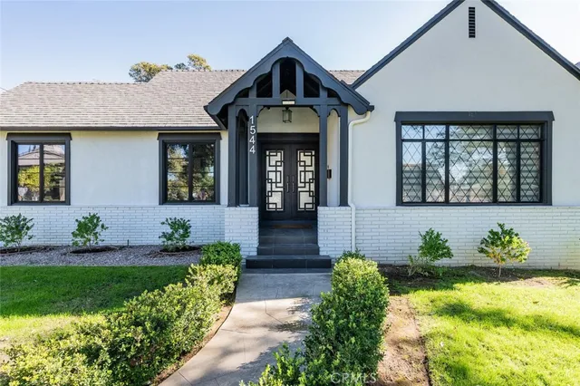 $2,995,000 | 1544 Ard Eevin Avenue, Glendale, CA 91202
