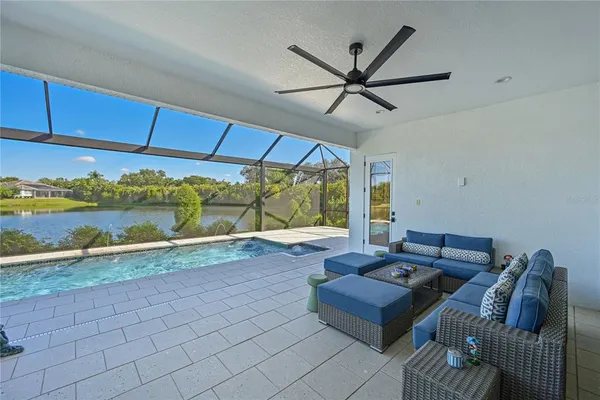 $5,400 | 8013 Clearwater Court, Sarasota, FL 34241
