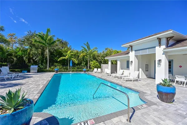 $5,400 | 8013 Clearwater Court, Sarasota, FL 34241