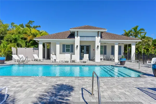 $5,400 | 8013 Clearwater Court, Sarasota, FL 34241
