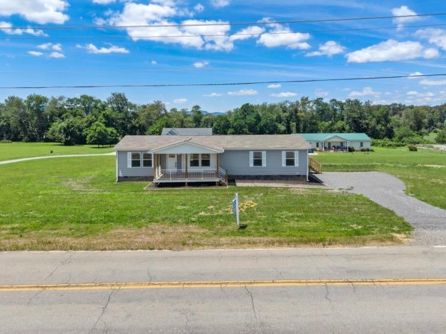 5103 Loving Field Road Pulaski, VA 24301 - Photo 6 of 55 Gallery Image 6