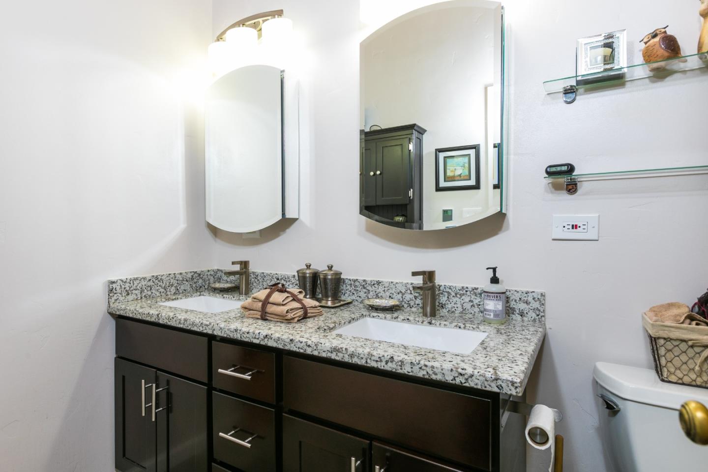 24075 Morrill Cutoff Road Los Gatos, CA 95033 - Photo 16 of 27 Gallery Image 16