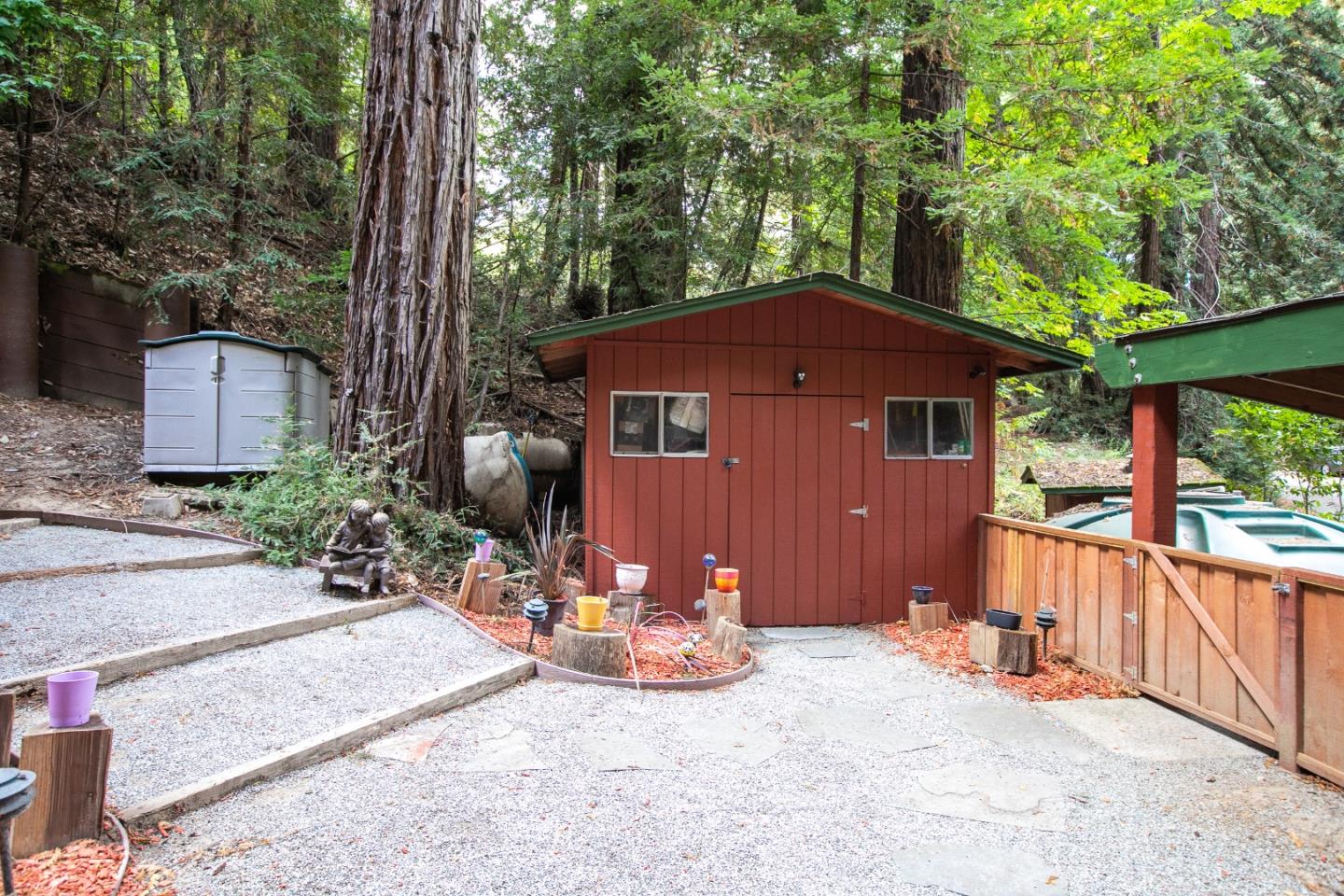 24075 Morrill Cutoff Road Los Gatos, CA 95033 - Photo 25 of 27 Gallery Image 25