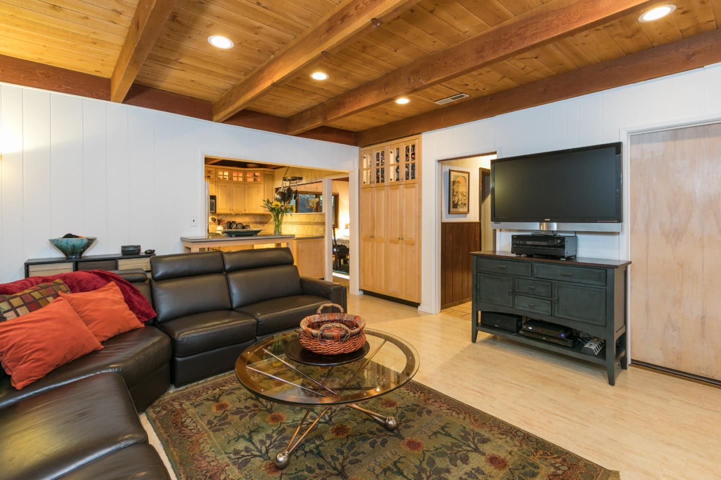 24075 Morrill Cutoff Road Los Gatos, CA 95033 - Photo 10 of 27 Gallery Image 10