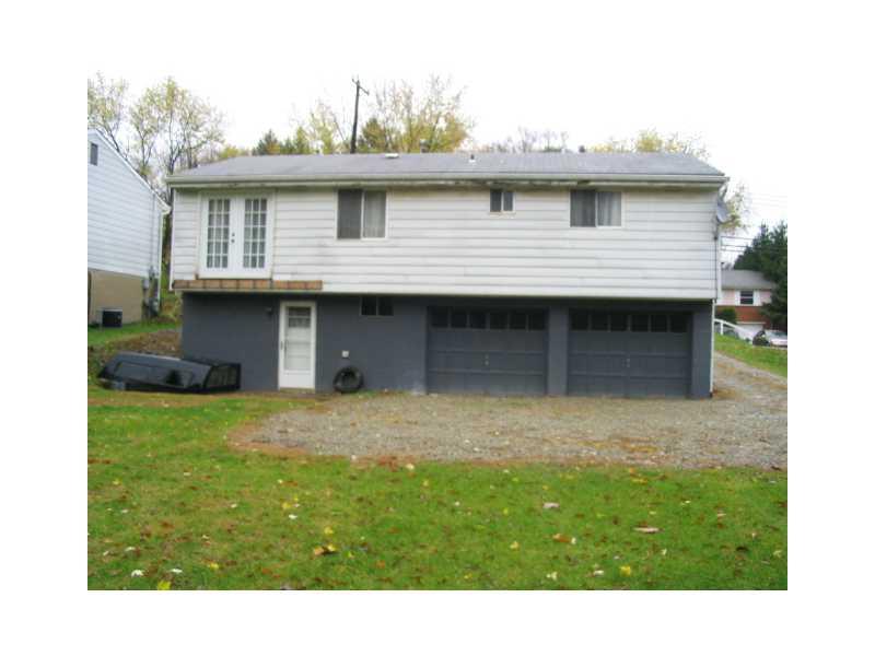 313 Stotler Road Penn Hills, PA 15235 - Photo 25 of 25 Exterior Back.