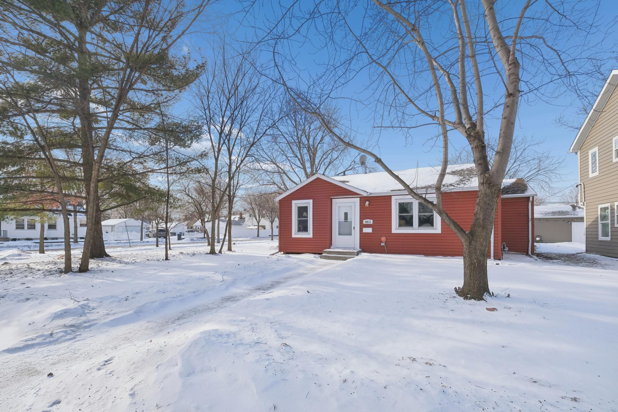 4905 Dupont Avenue North Minneapolis, MN 55430 - Photo 14 of 14