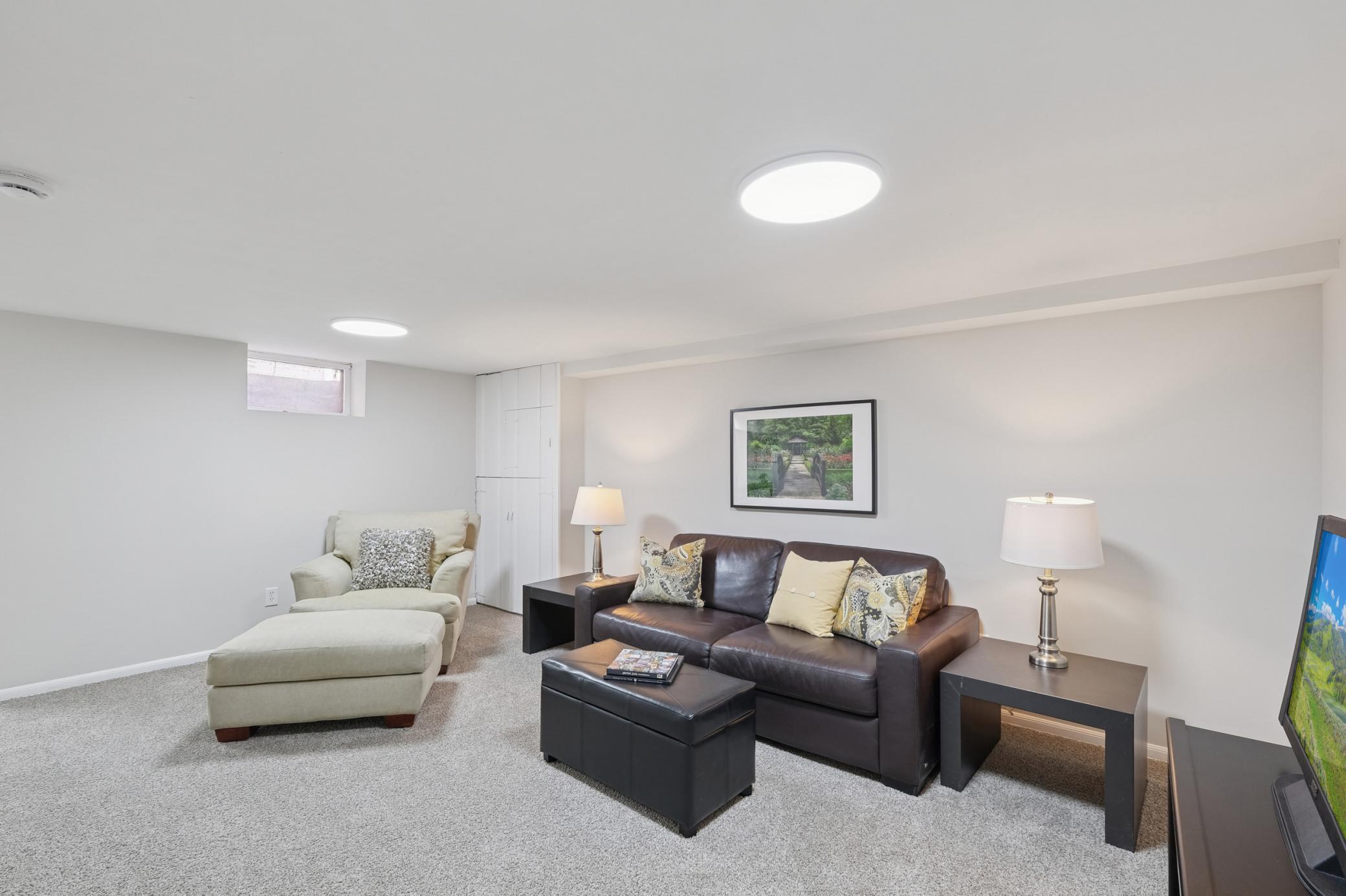 4905 Dupont Avenue North Minneapolis, MN 55430 - Photo 9 of 14