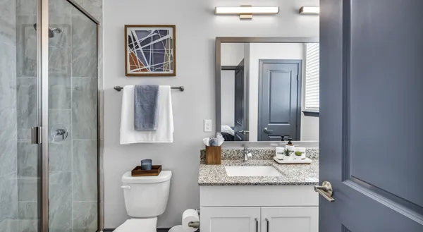 $1,725 | 4250 Woodridge Parkway, Unit 1083, Porter, TX 77365