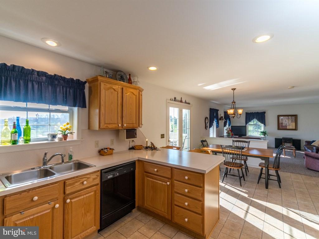 647 Hopkins Mill Road Quarryville, PA 17566 - Photo 7 of 28