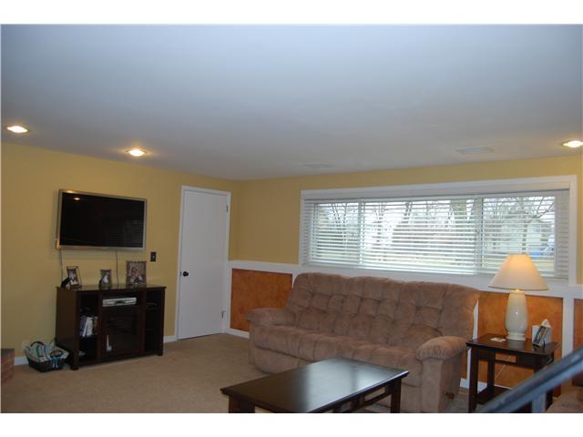 3770 Smiley Road Columbus, OH 43221 - Photo 16 of 22
