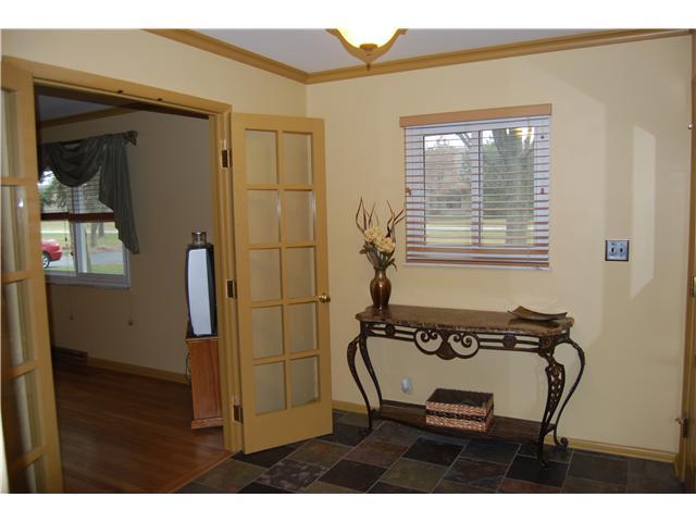 3770 Smiley Road Columbus, OH 43221 - Photo 5 of 22