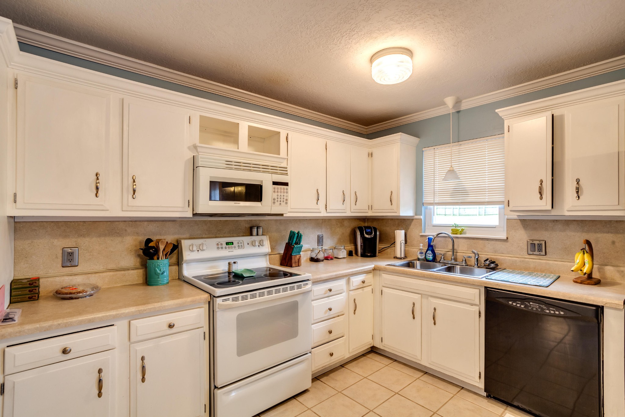 7761 Cranley Road Powell, TN 37849 - Photo 8 of 30 Gallery Image 8