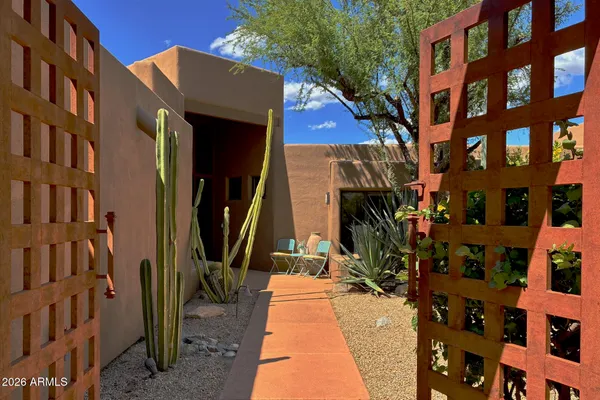 $1,095,000 | 8502 East Cave Creek Road, Unit 38, Carefree, AZ 85377