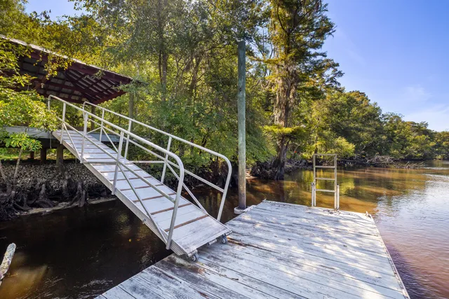 $850,000 | 7175 Parkers Ferry Road, Adams Run, SC 29426