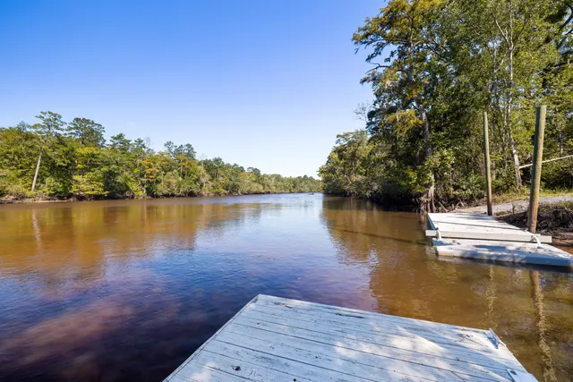 $850,000 | 7175 Parkers Ferry Road, Adams Run, SC 29426
