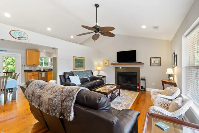 $850,000 | 7175 Parkers Ferry Road, Adams Run, SC 29426