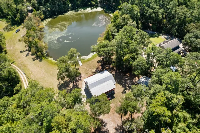 $850,000 | 7175 Parkers Ferry Road, Adams Run, SC 29426