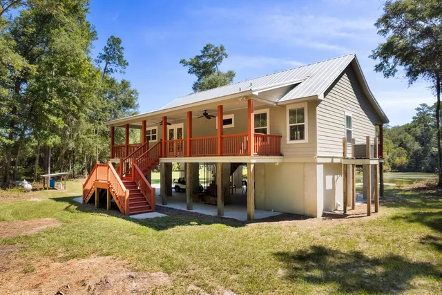 $850,000 | 7175 Parkers Ferry Road, Adams Run, SC 29426