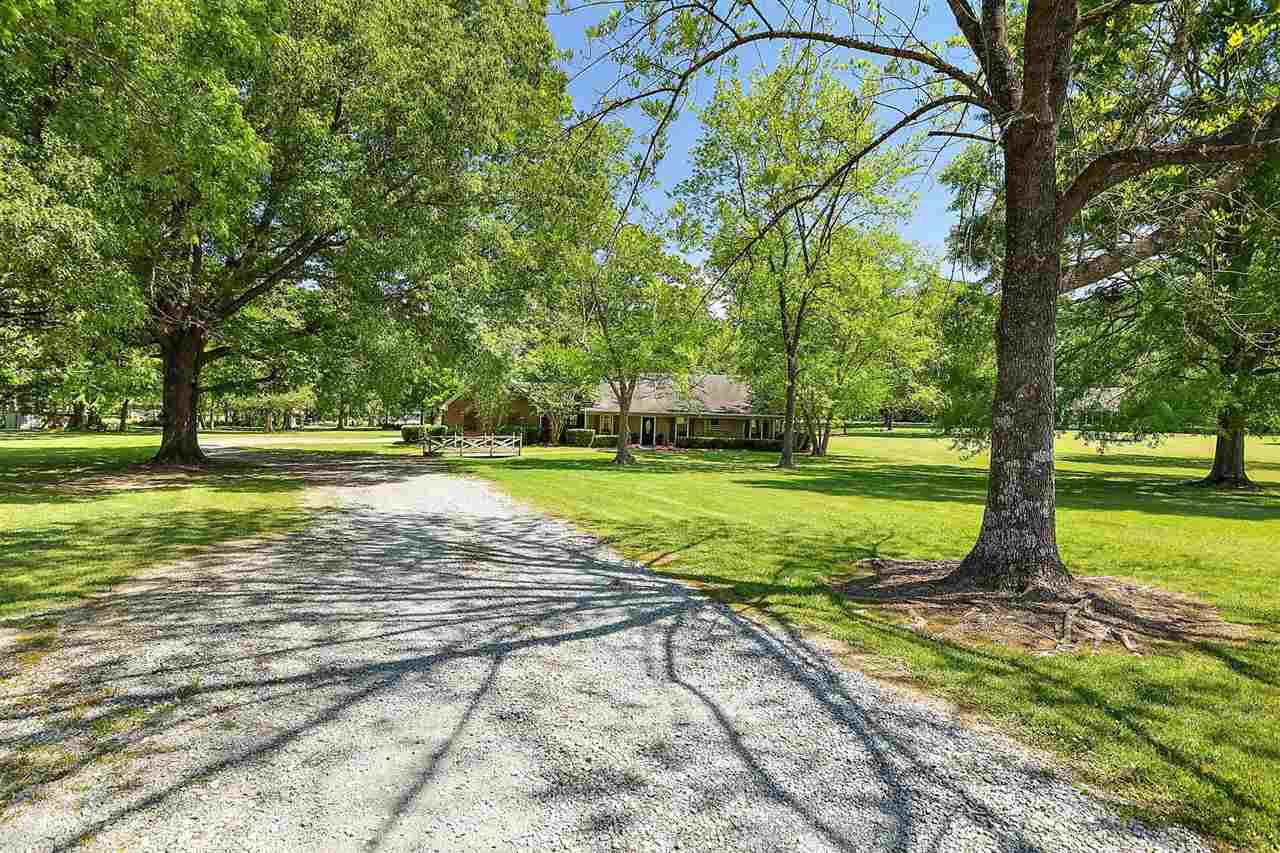 180 Oak Ridge Drive Raymond, MS 39154 - Photo 9 of 49 Photo 10