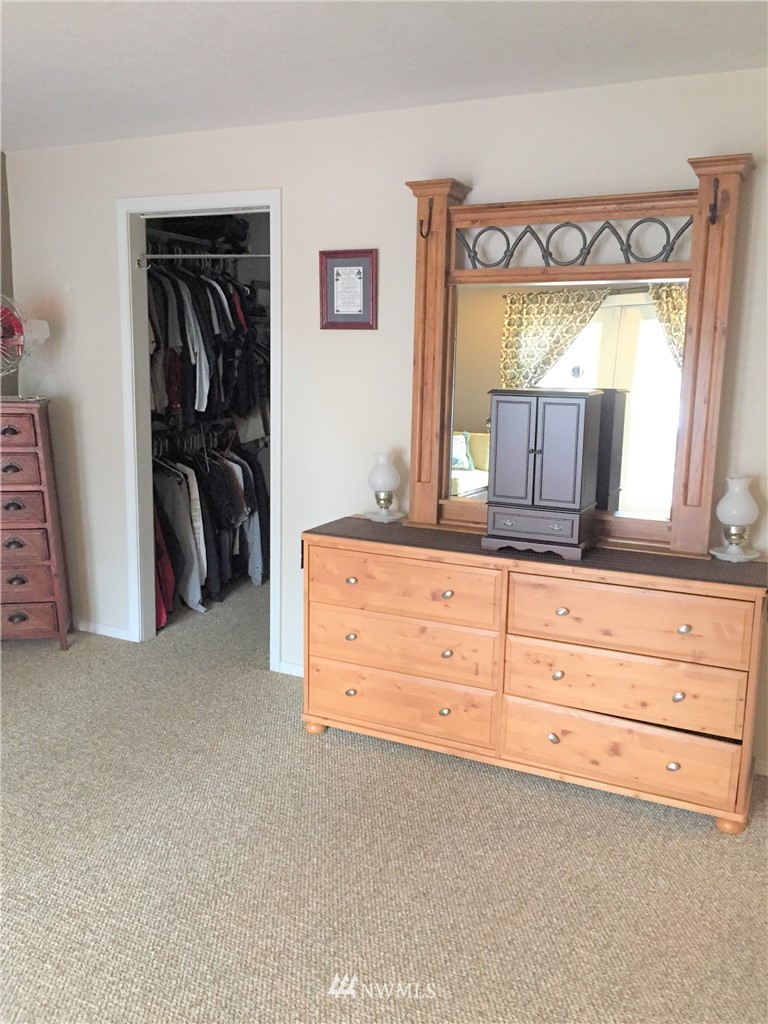 10251 Ridge Place Sedro-Woolley, WA 98284 - Photo 14 of 27 Gallery Image 14