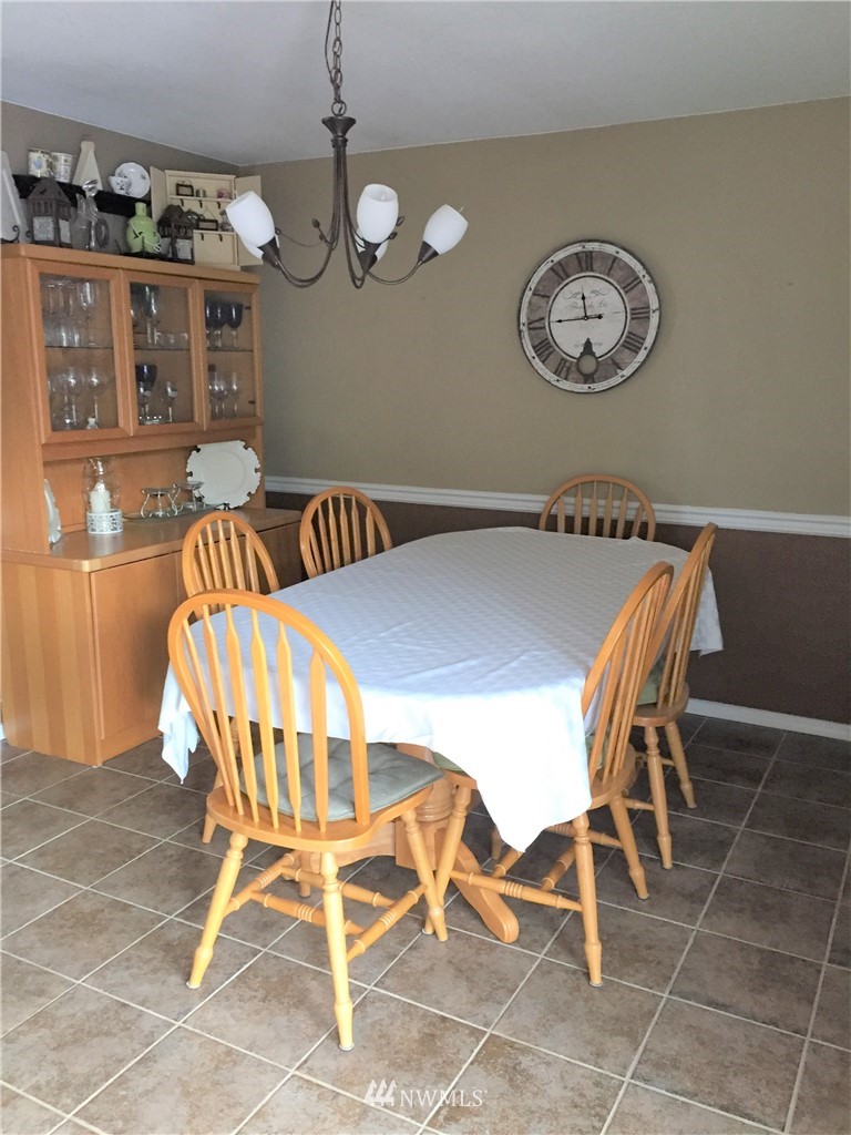 10251 Ridge Place Sedro-Woolley, WA 98284 - Photo 8 of 27 Gallery Image 8